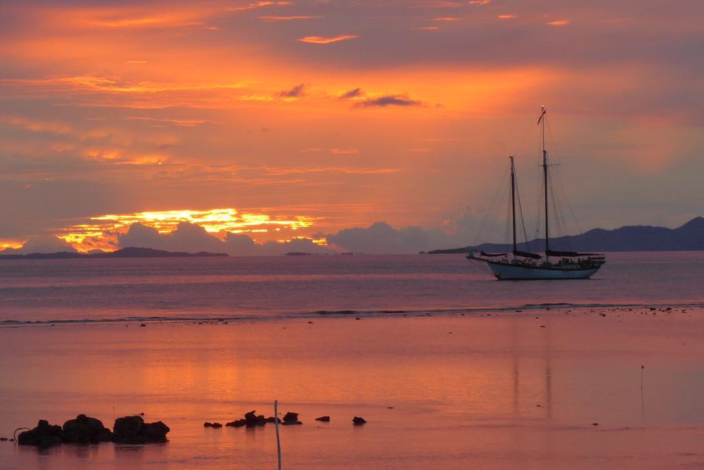 First Landing Beach Resort & Villas Lautoka Exterior foto